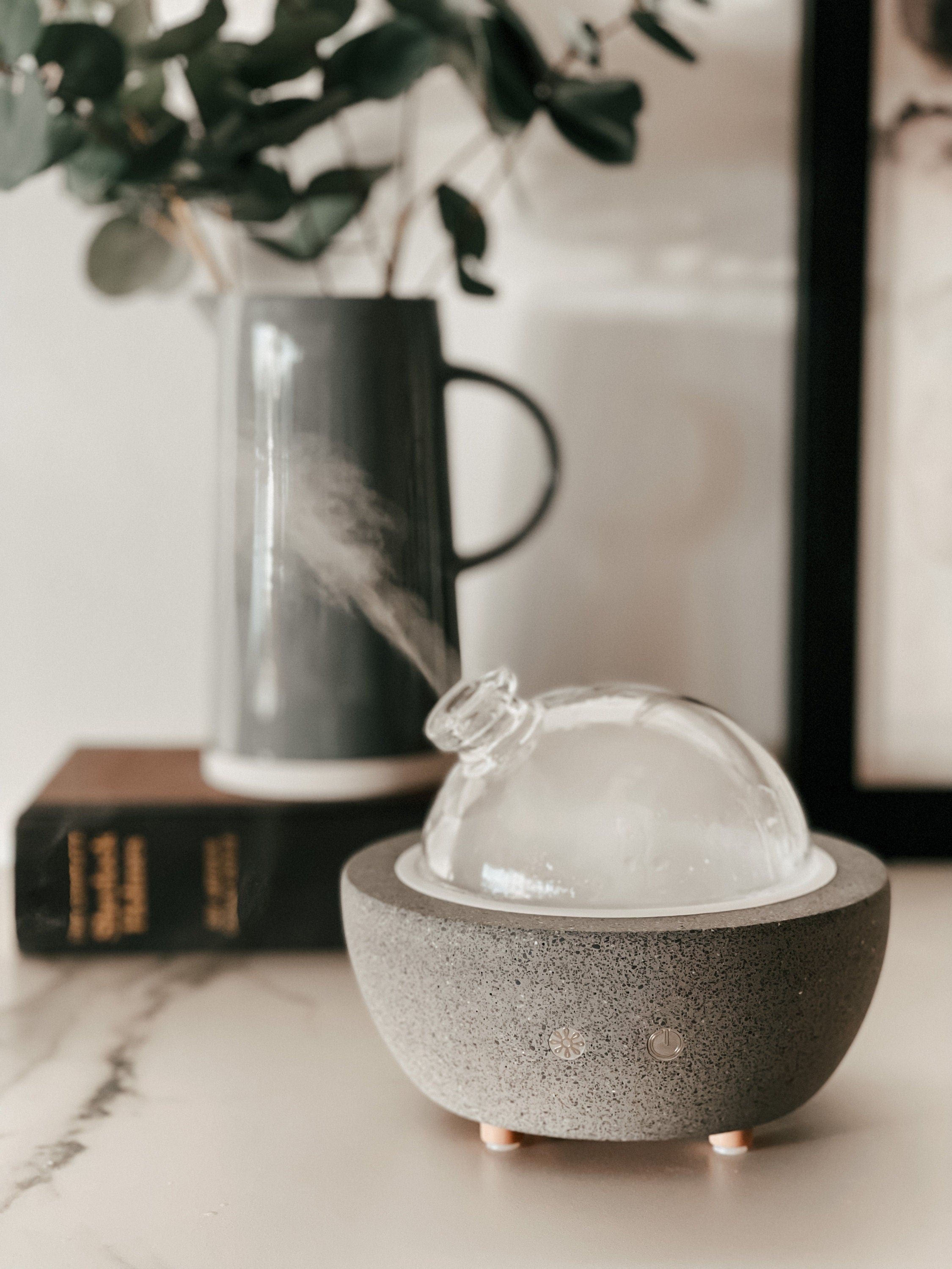 Black Ash Luna | Glass Dome & Speckled Concrete Diffuser | Essential Oil Diffuser