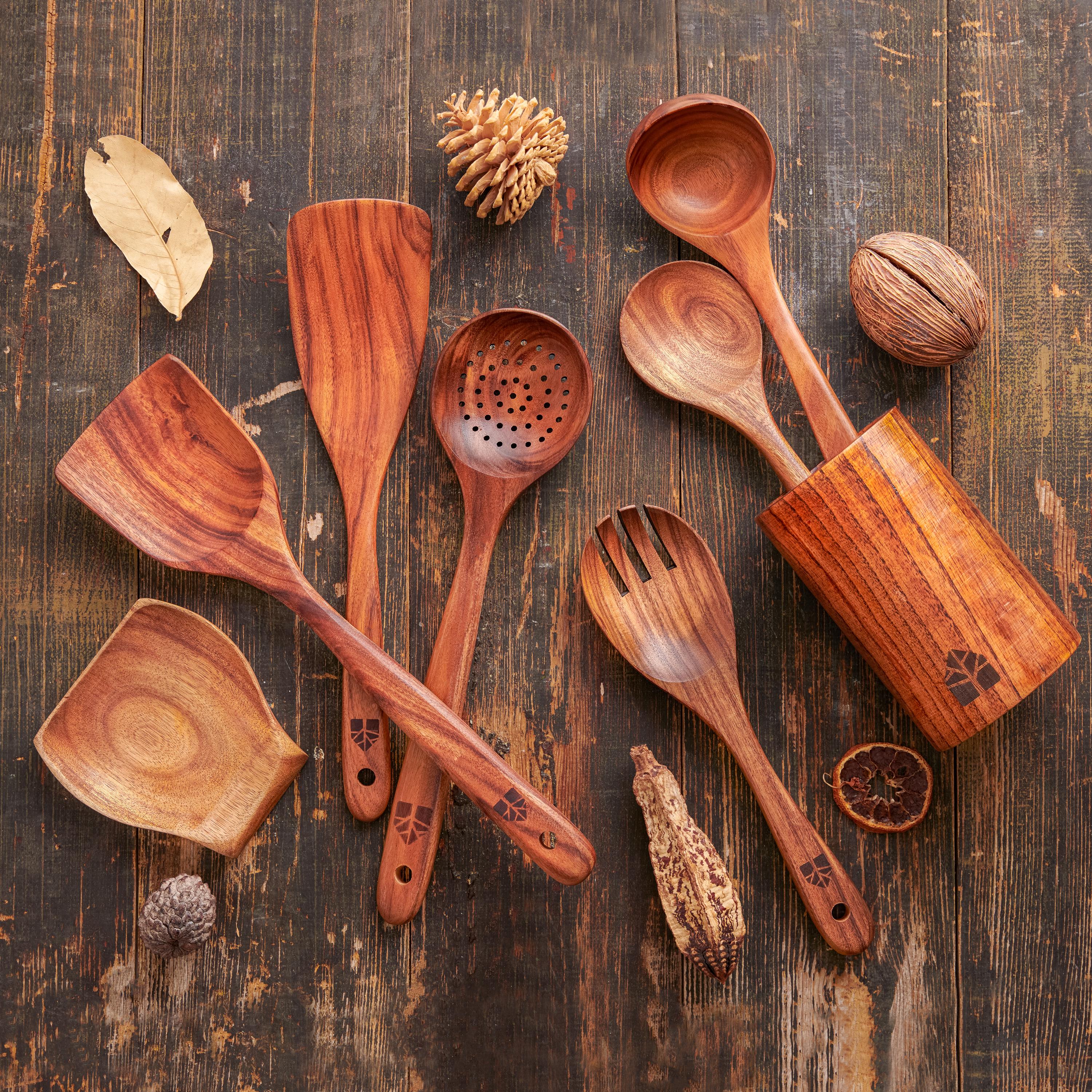 Teak Kitchen Utensil Set: Wooden Spoons, Spatulas, Ladle & Holder